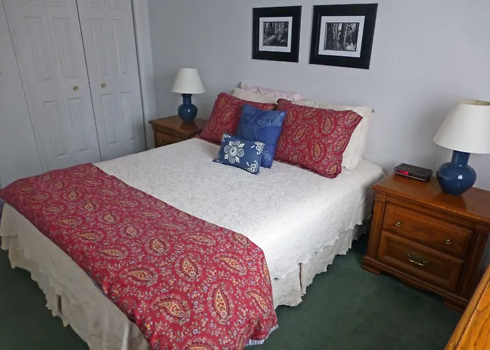 Redwood Suites Ferndale