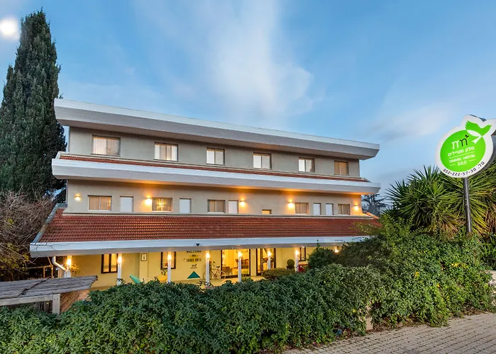 Metulla Travel Hotel