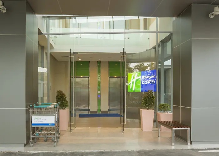Holiday Inn Express Semarang Simpang Lima By Ihg