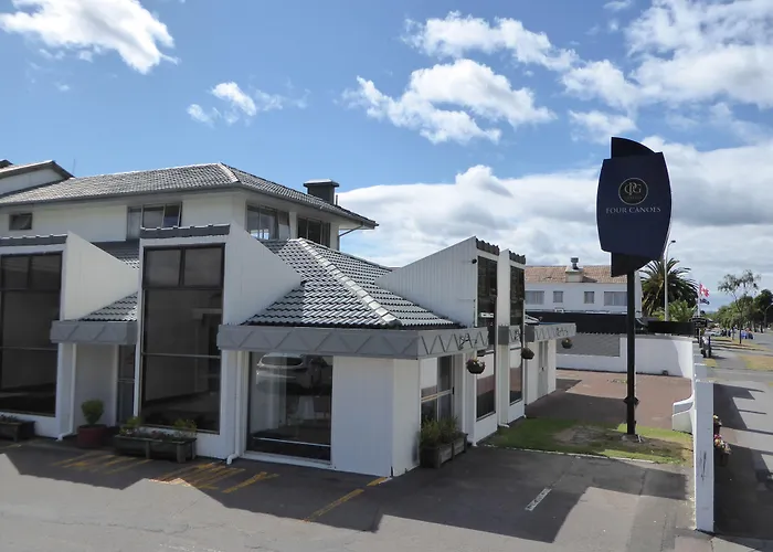 Four Canoes Hotel Rotorua