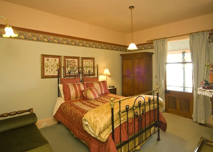 The Duck House Bed & Breakfast Burnie