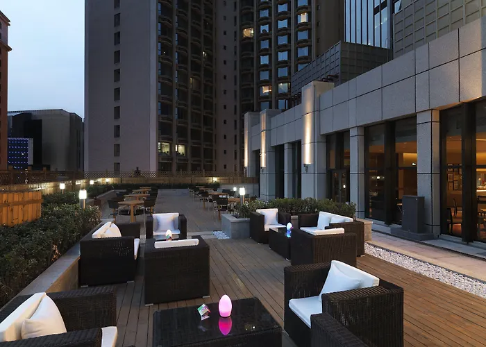 Aloft Dalian Hotel