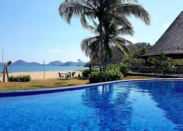 Luwansa Beach Hotel Labuan Bajo