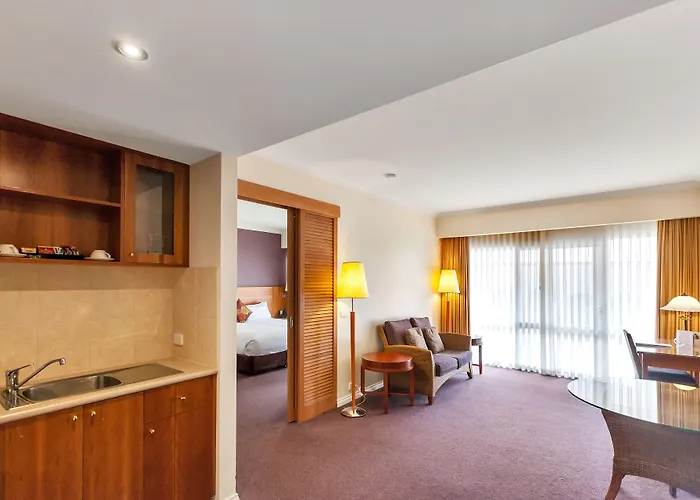 Century Inn Traralgon