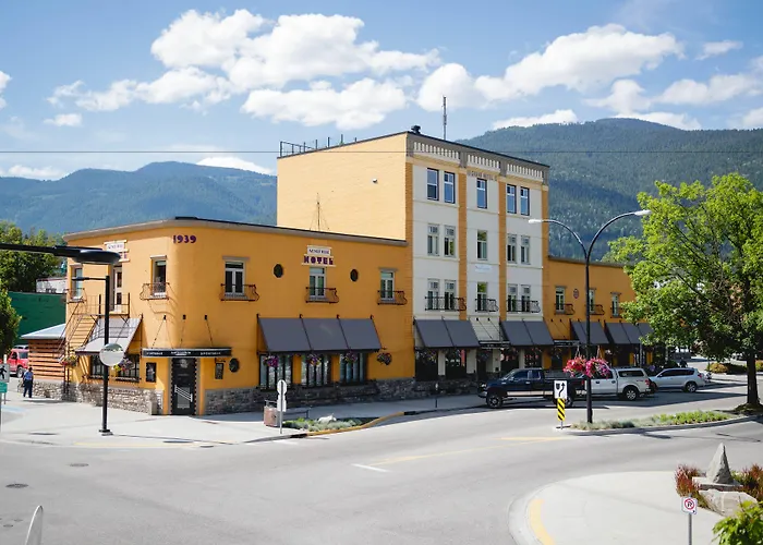 Adventure Hotel Nelson
