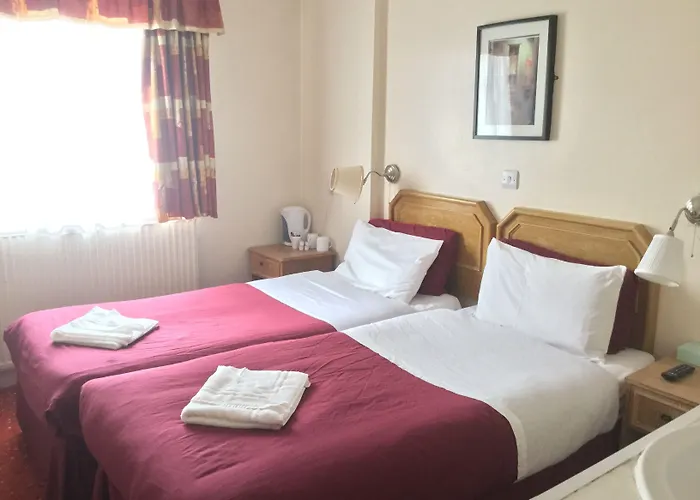 Chiswick Lodge Hotel London