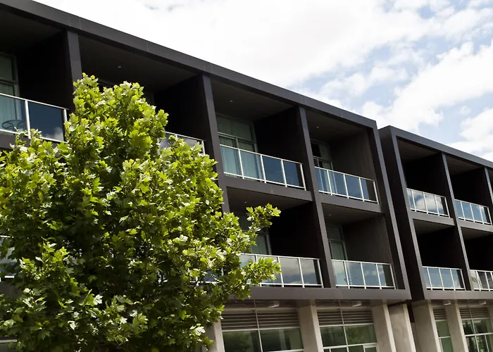 Mawson Lakes Hotel Adelaide