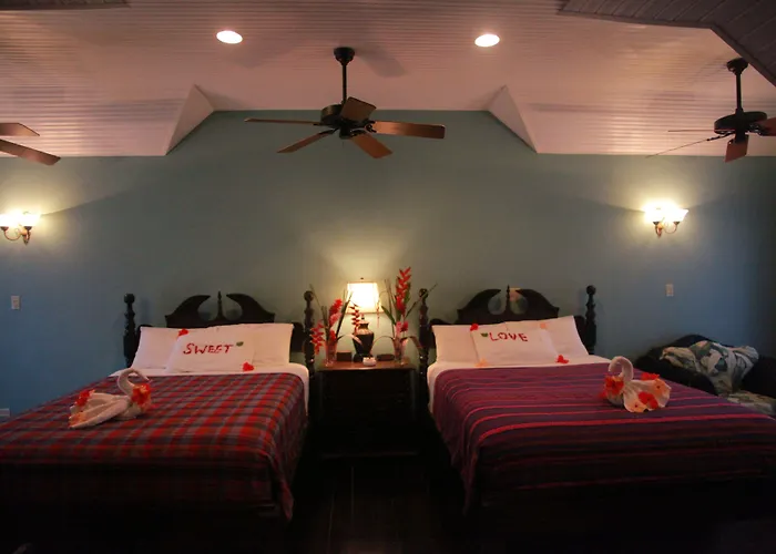 Mahogany Hall Luxury Boutique Resort San Ignacio