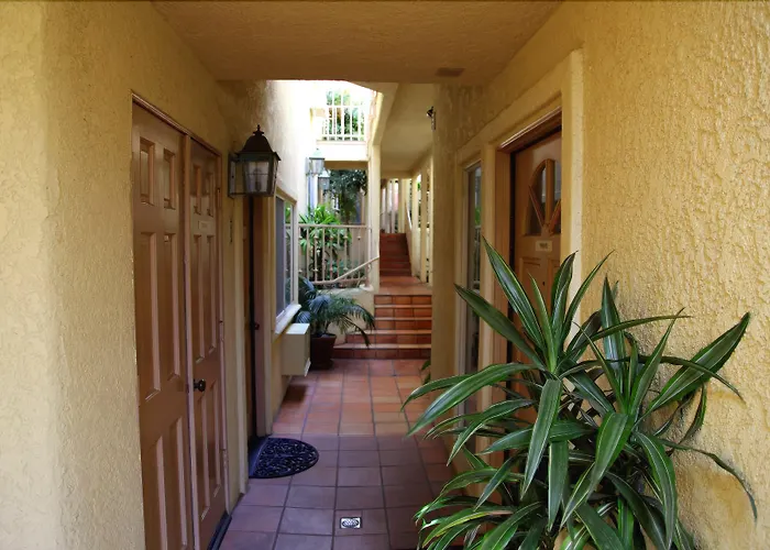Casa Mariquita Hotel By Omeo Avalon