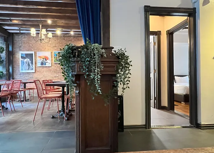 Hotel Epik Montreal