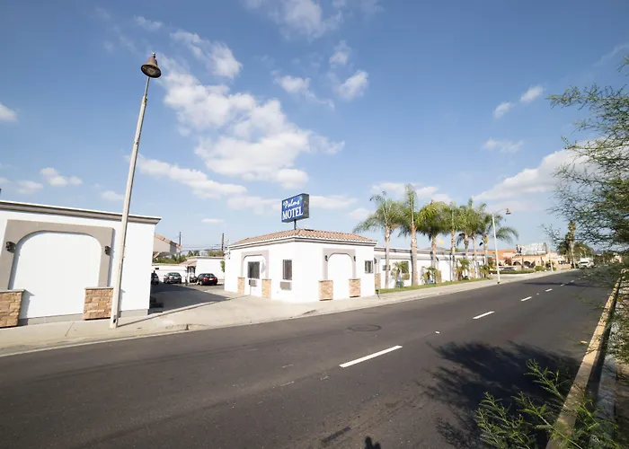 Palms Motel Pico Rivera