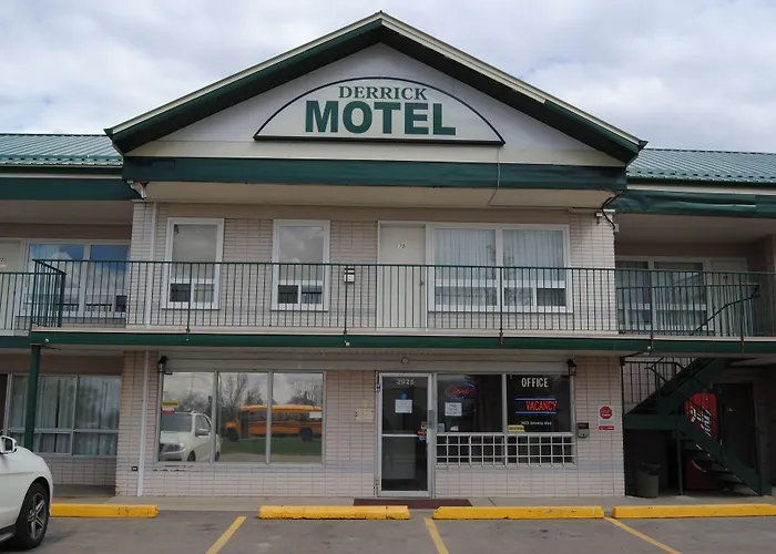 Derrick Motel Edmonton