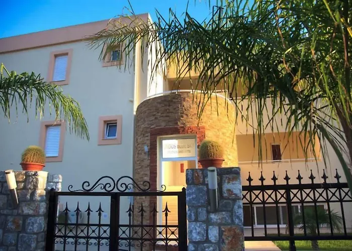 Lindos Blue Sky Aparthotel