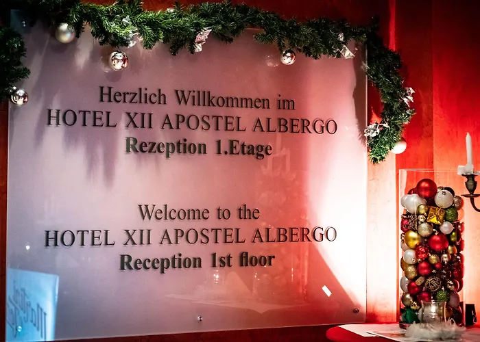 XII Apostel Albergo Colónia