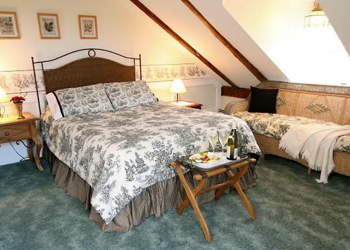 Youngtown Inn Lincolnville