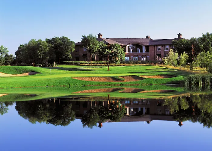 The Glen Club Hotel Glenview