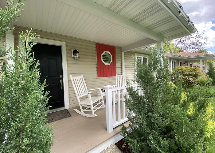 Seven Oaks Bed & Breakfast Lake Geneva