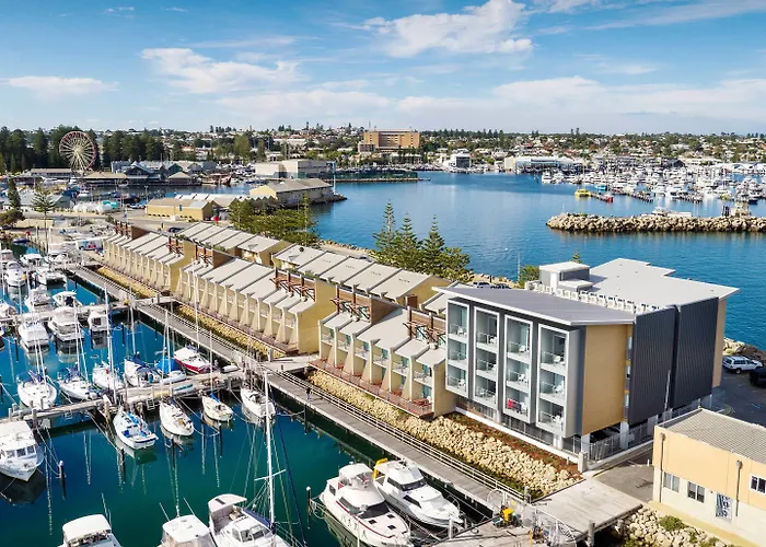 Be. Fremantle Aparthotel