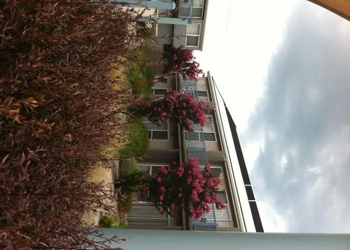 Quest Williamstown North Aparthotel