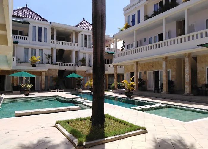 Bali Court Hotel & Apartment Legian 