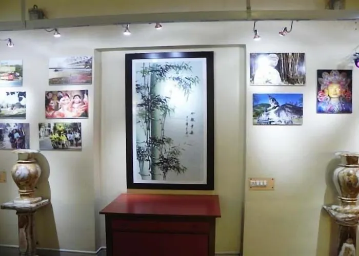 Sunflower Guesthouse Kolkata