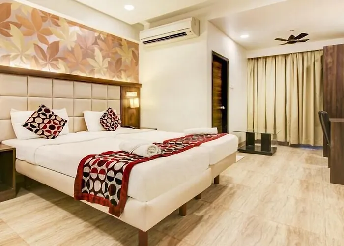 Hotel Krishna Avatar Stays Inn Navi Mumbai