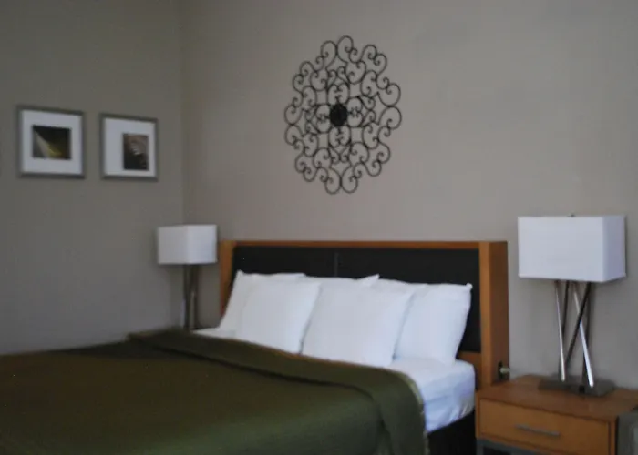 The Soluna Hotel El Paso