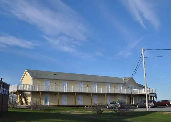 Pavillon Sur Mer Par Riotel Matane