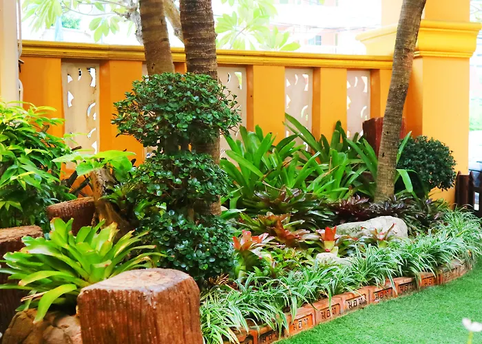 Aiyaree Place Hotel Sha Plus Jomtien Beach