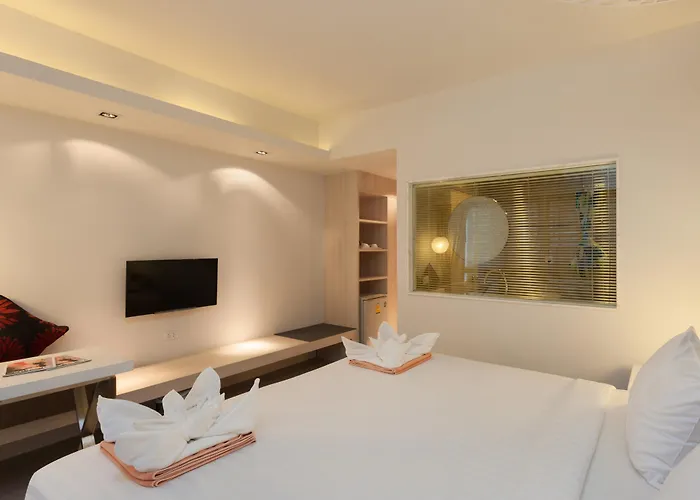 Coral Inn Karon