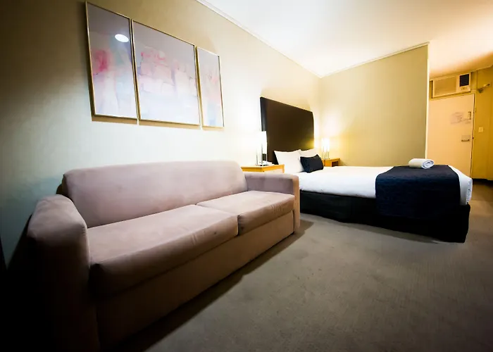 Sandown Regency Hotel & Apartments Noble Park