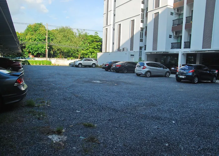 Riski Residence Ngamwongwan Nonthaburi