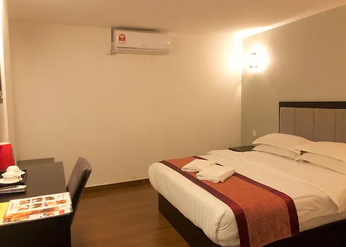 Kk Waterfront Hotel Kota Kinabalu