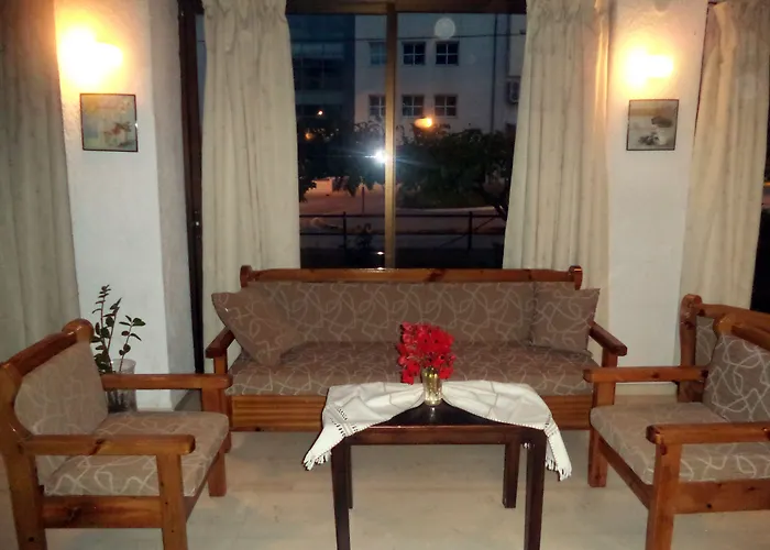 Gefyra Hotel Agios Nikolaos 