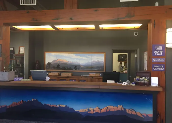 Desert Pearl Inn Springdale