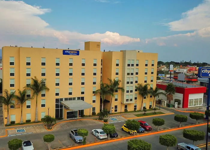 City Express By Marriott Tehuacán
