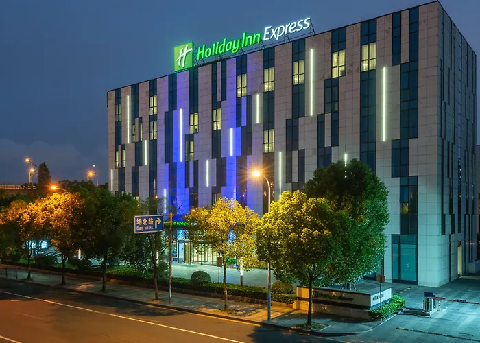 Holiday Inn Express Shanghai Gongkang By Ihg