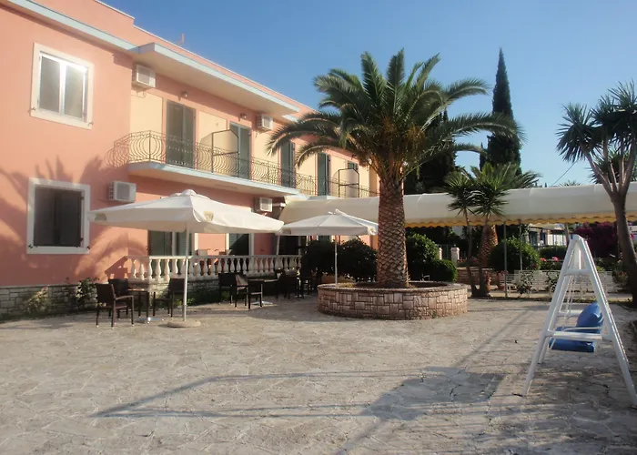 Argo Hotel Perama 