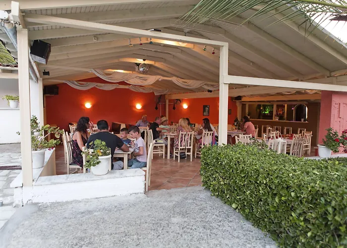 Anita Hotel Perama 