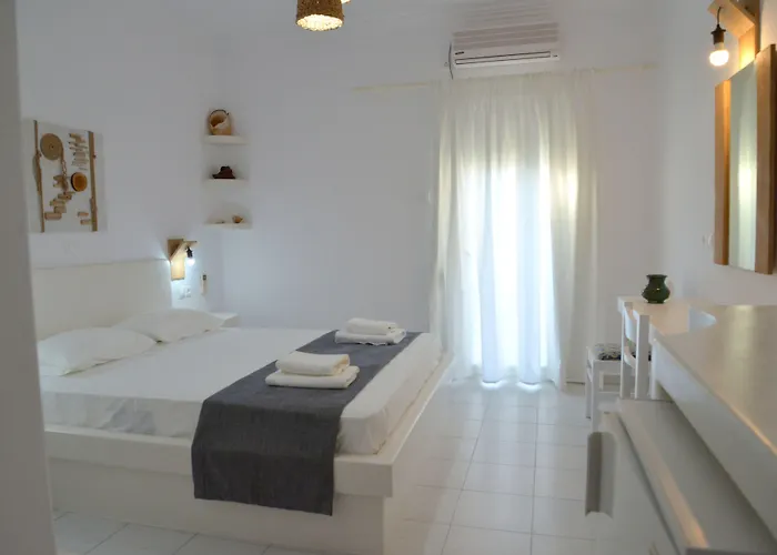 Corali Hotel Adamantas