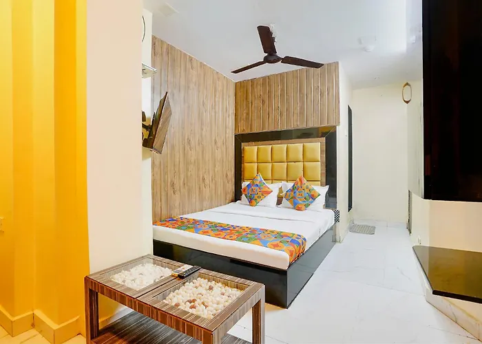 Via Janta Bed & Breakfast Mumbai