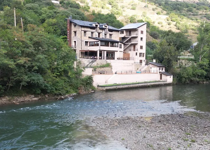 Les Nous Hotel Rialp
