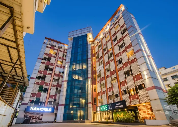 Fabhotel Moro Rohini Sector 11 Delhi 