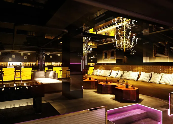 Graceland Bangkok By Grace Hotel - Sha Extra Plus