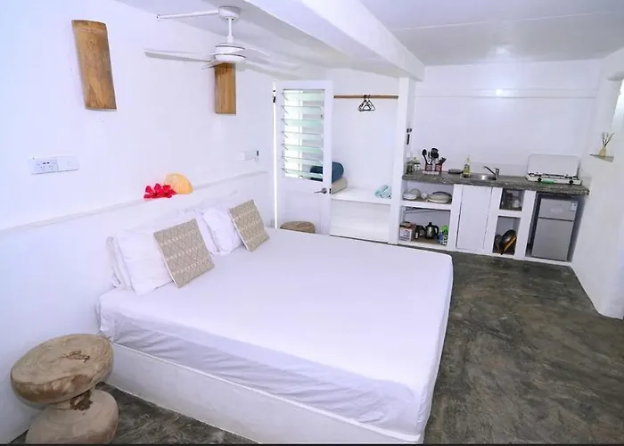 Banana Bay Beach Club Port Vila