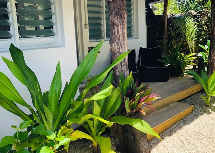Banana Bay Beach Club Port Vila