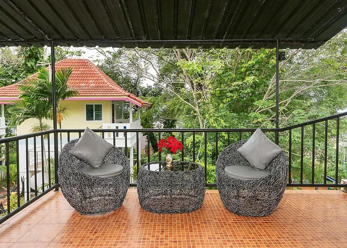 Oceanview Bungalows By Eat Karon