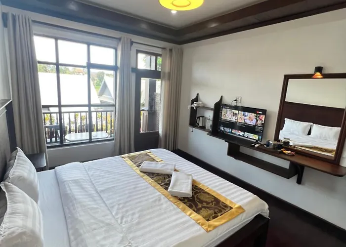 Namkhan Riverside Hotel Luang Prabang