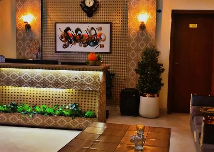 R.M Residency Hotel Lahore