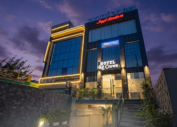 Fabhotel Prime K9 Crown Ludhiana